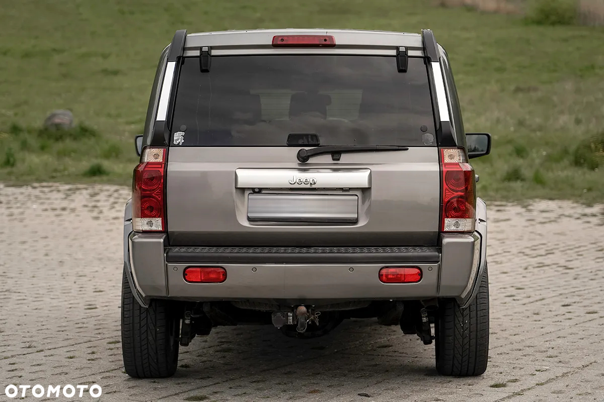 Jeep Commander 3.0 CRD Overland