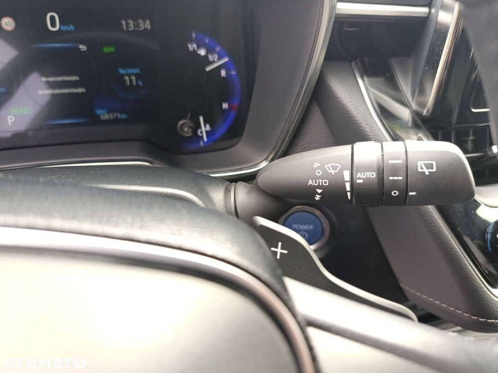 Toyota Corolla 2.0 Hybrid Executive - 30