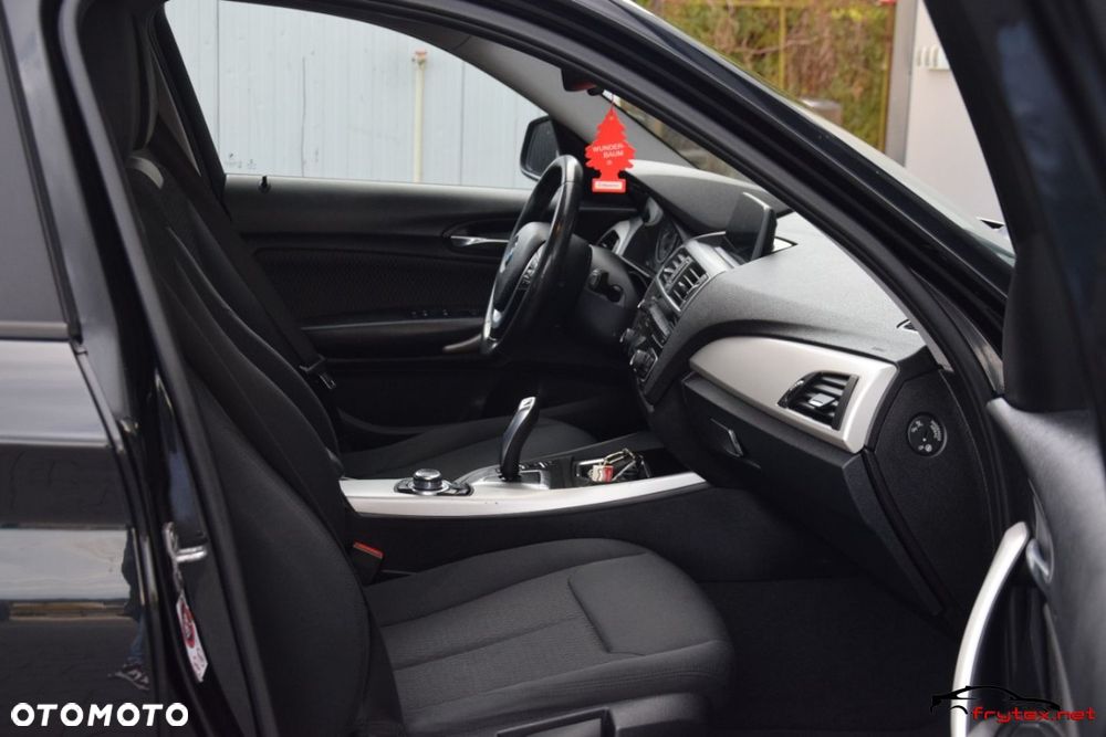 BMW Seria 1 - 22