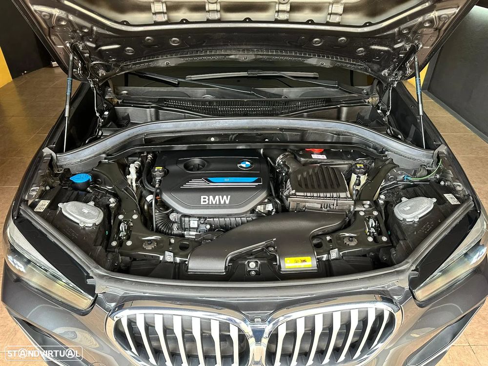 BMW X1 25 e xDrive xLine - 13