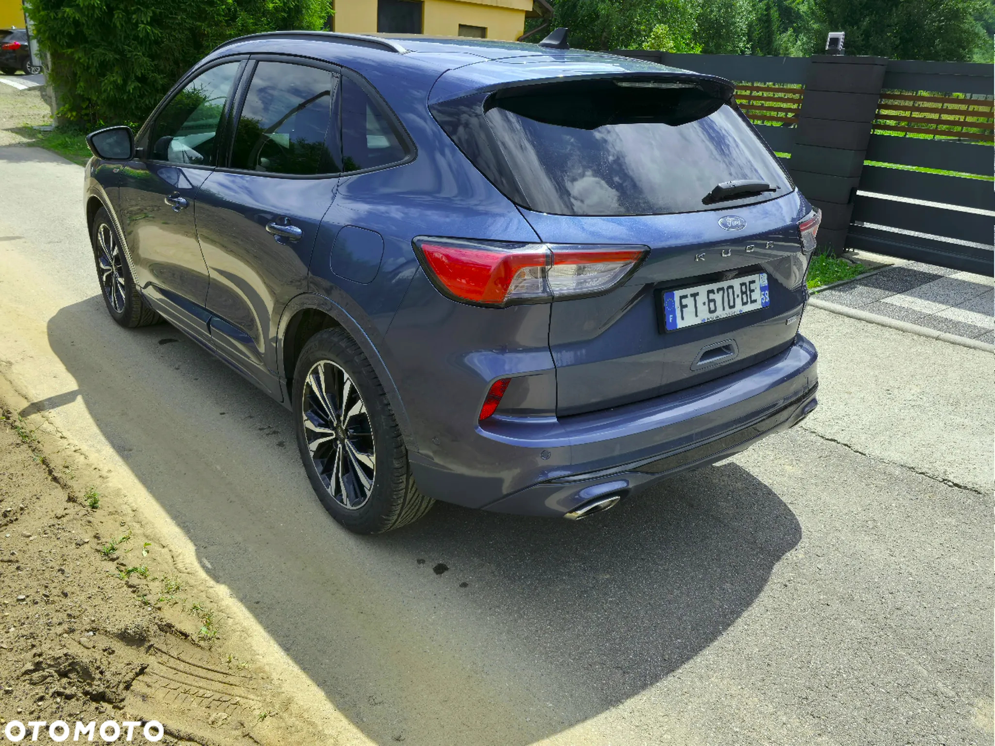 Ford Kuga 2.0 EcoBlue Hybrid ST-LINE - 4