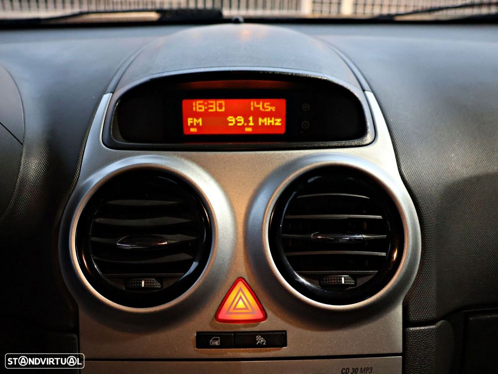 Opel Corsa 1.2 Enjoy - 54