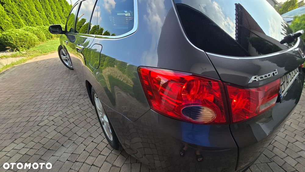 Honda Accord - 17