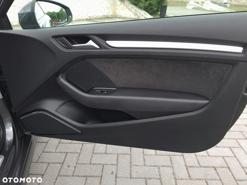 Audi A3 Sportback 1.8 TFSI Quattro Ambition S tronic - 19