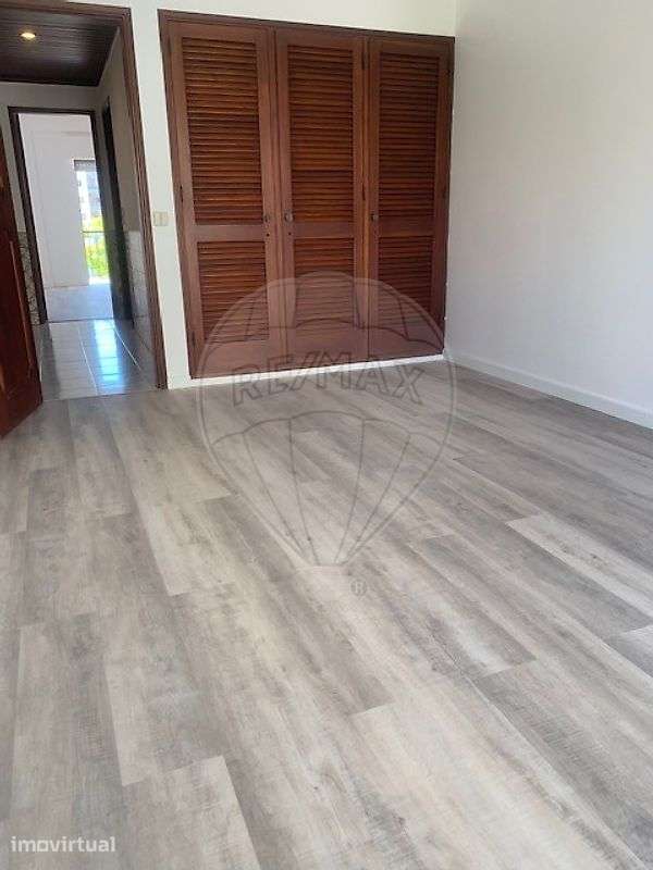 Apartamento T2 para arrendamento - Grande imagem: 3/5