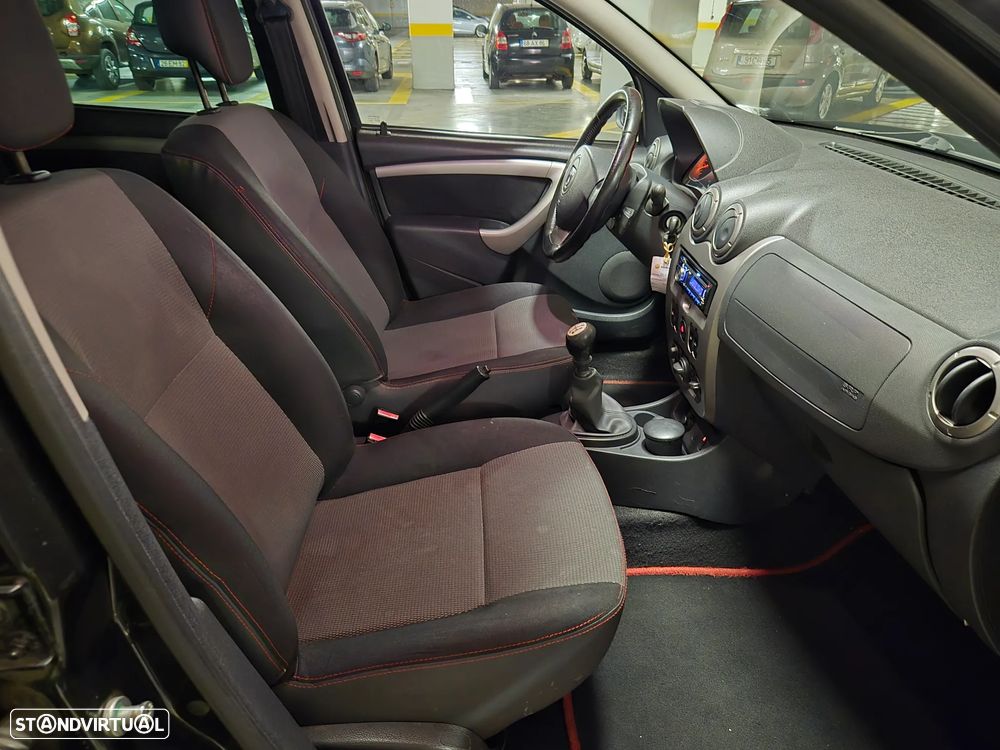 Dacia Duster 1.5 dCi SL Delsey - 33