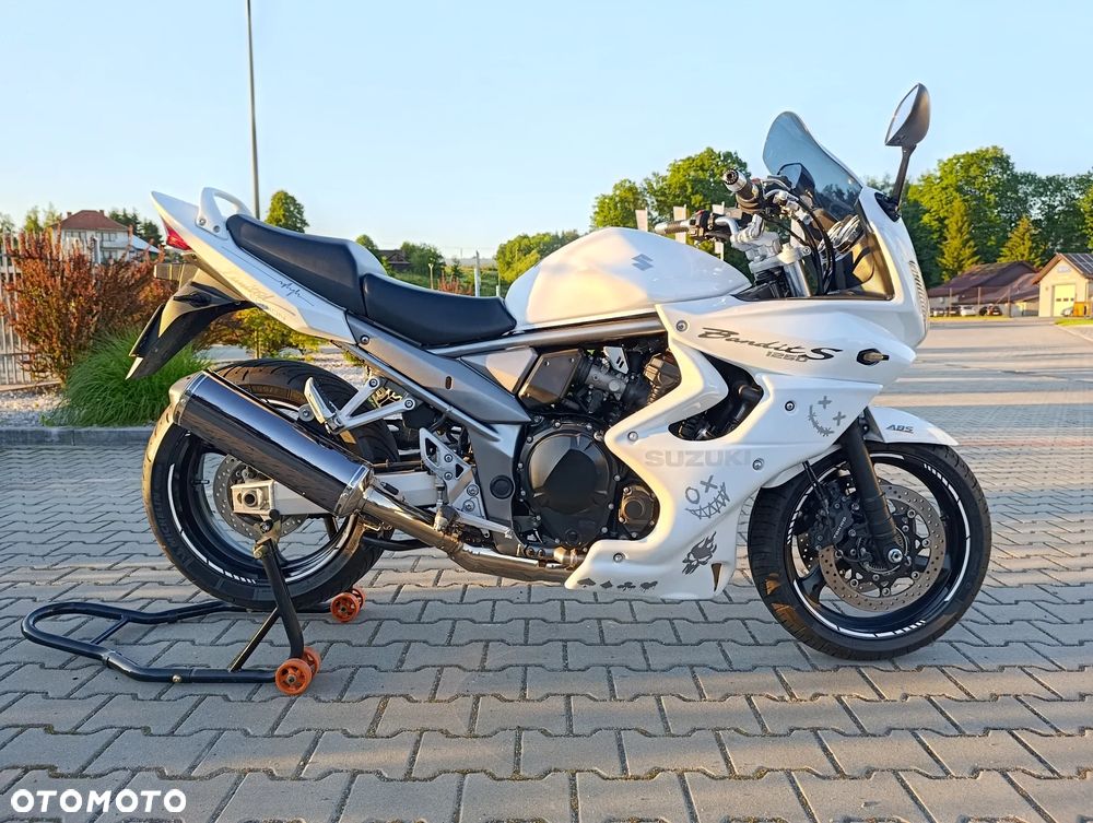Suzuki Bandit - 30