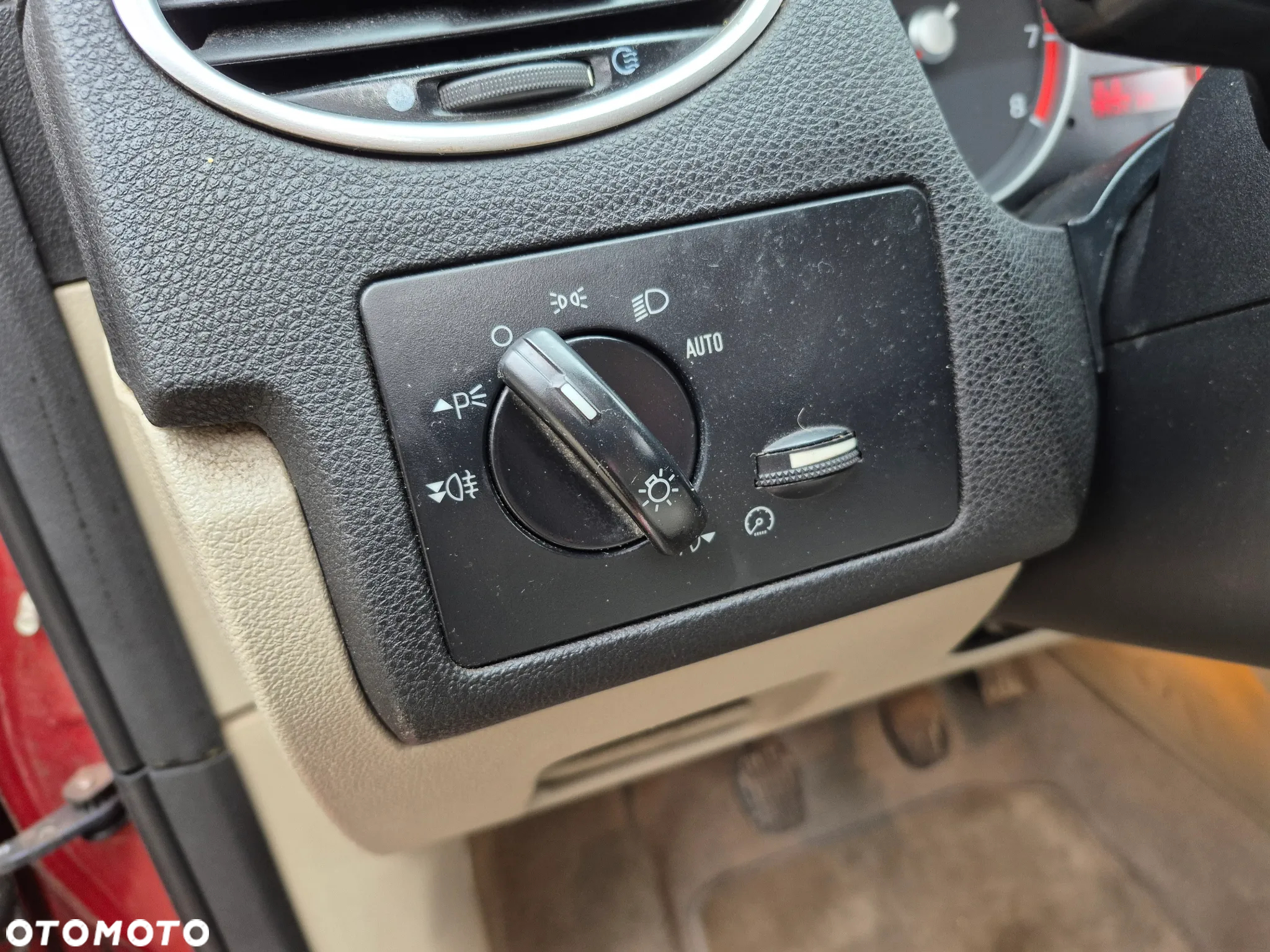 Ford Focus 1.8 Ghia - 21