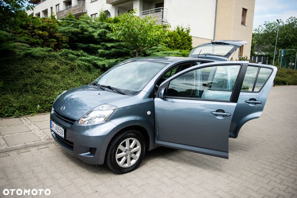 Daihatsu Sirion 1.3 CooLine - 7