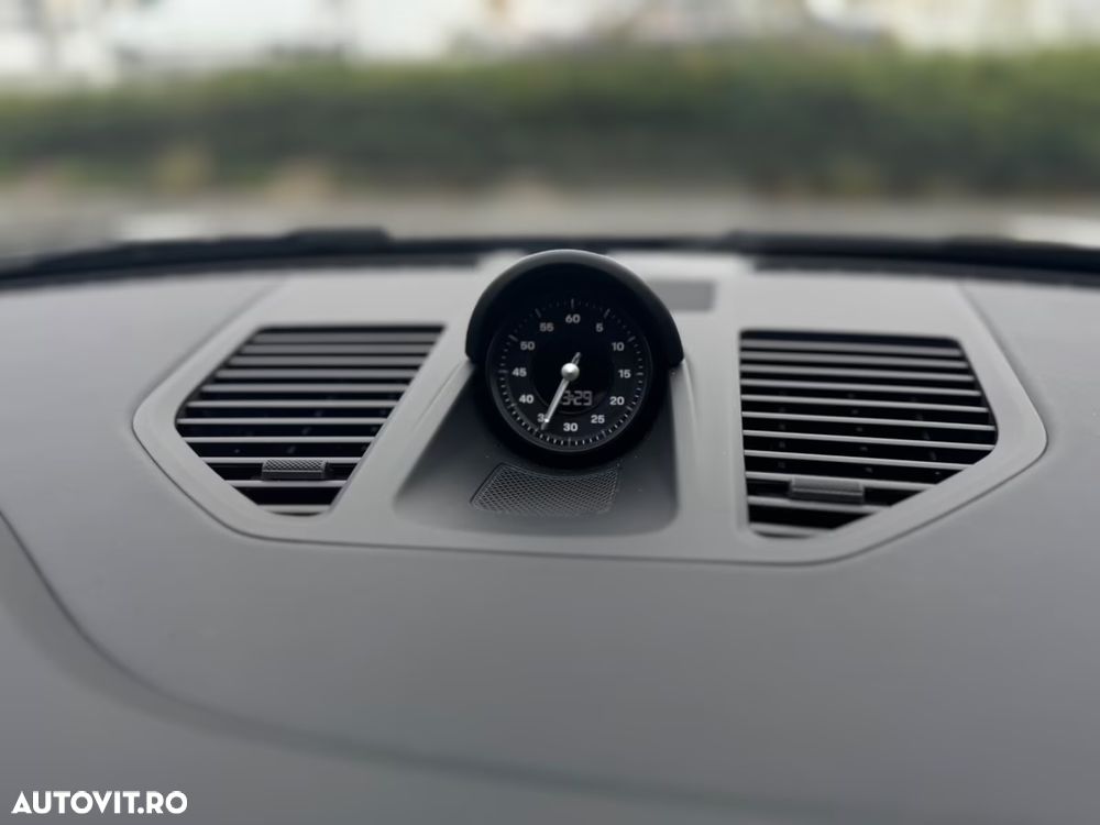 Porsche 911 Carrera S PDK - 18