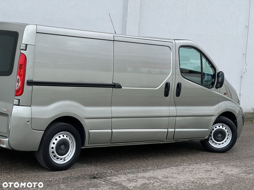 Opel Vivaro LONG - 34