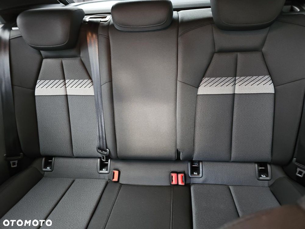 Audi A3 Sportback 35 TFSI mHEV Advanced S tronic - 29