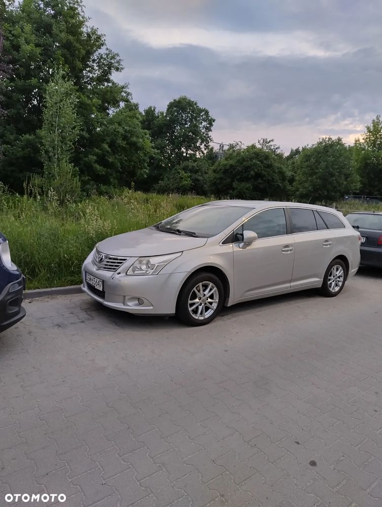 Toyota Avensis 2.0 D-4D Sol plus+NAVI - 14