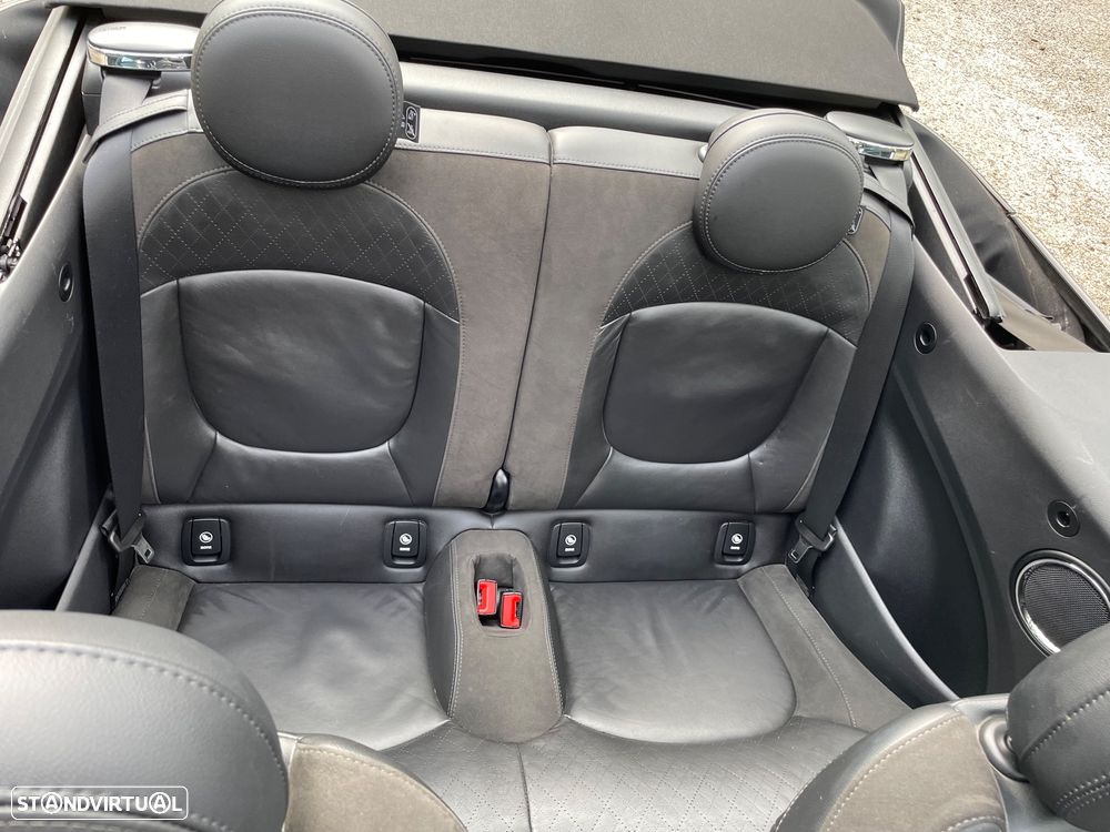 MINI Cabrio Cooper S - 17