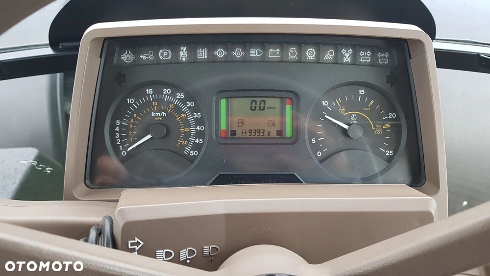 John Deere 6830 TUZ TLS 2012R - 25