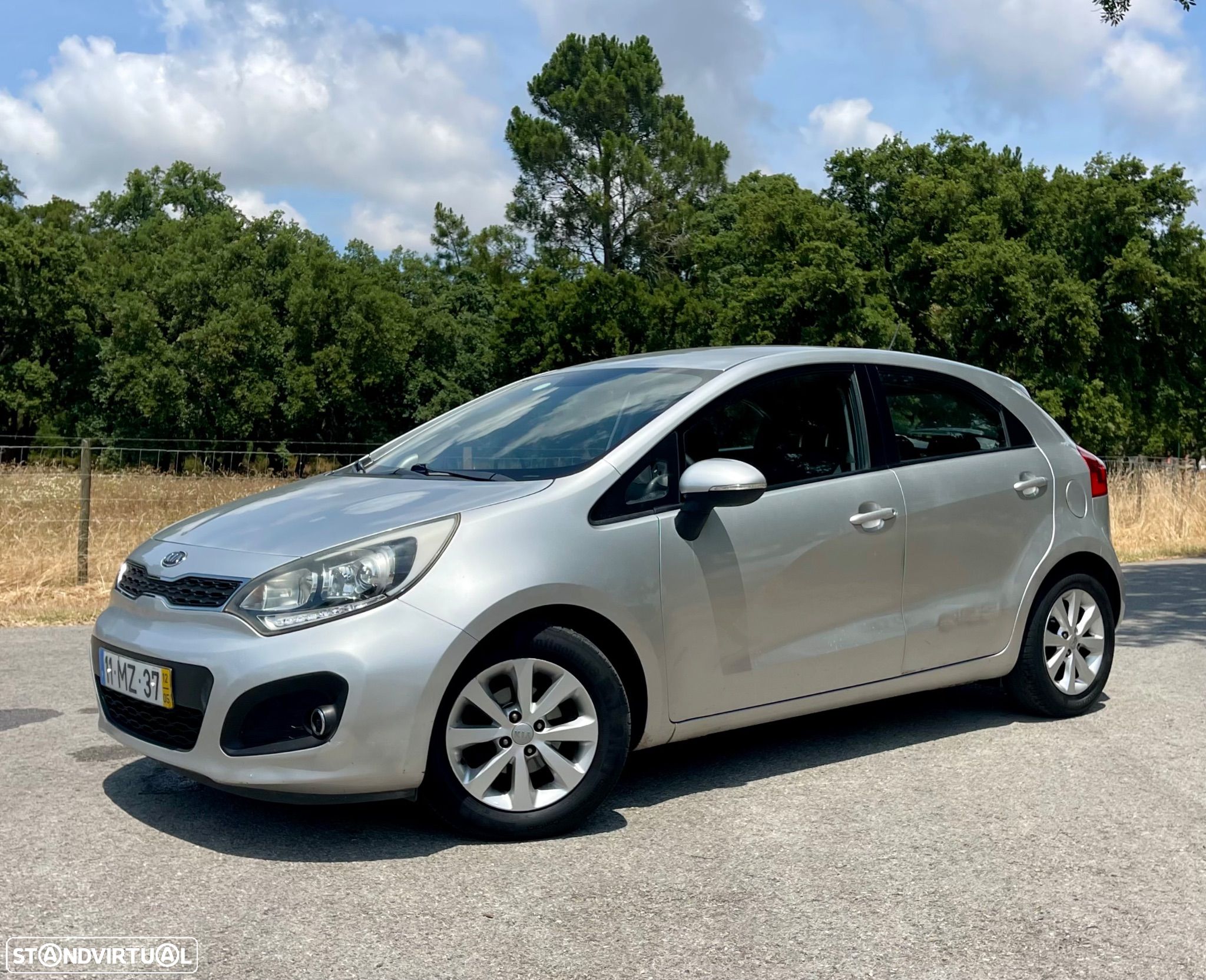 Kia Rio 1.2 CVVT More Edition - 1
