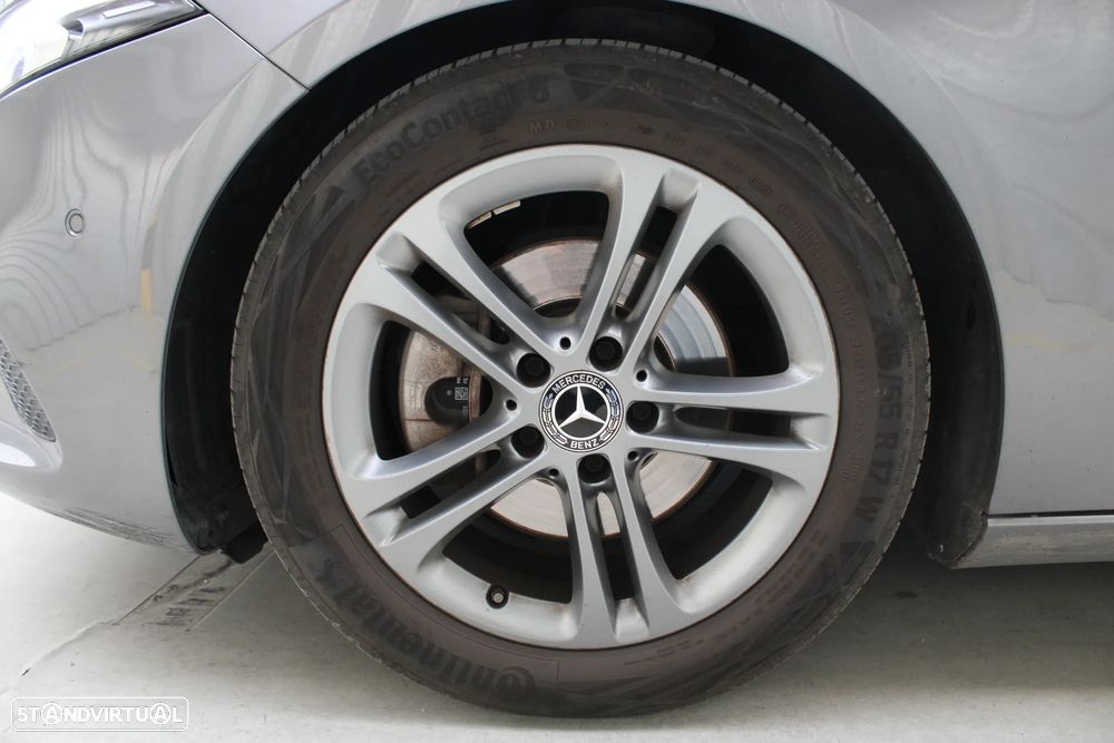 Mercedes-Benz A 200 Progressive - 57