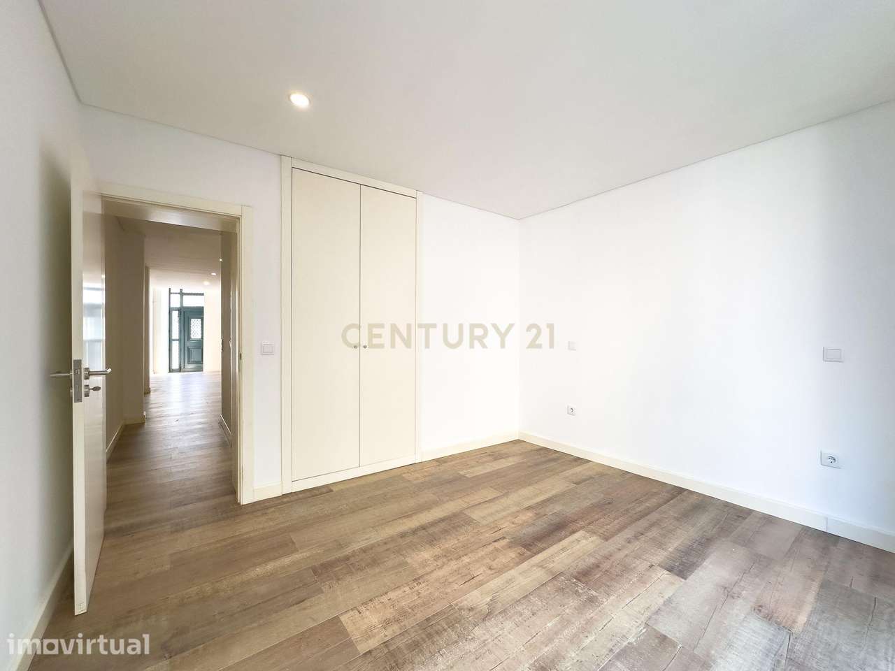 Apartamento T1 - Grande imagem: 3/17