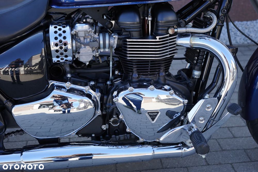 Triumph America - 12