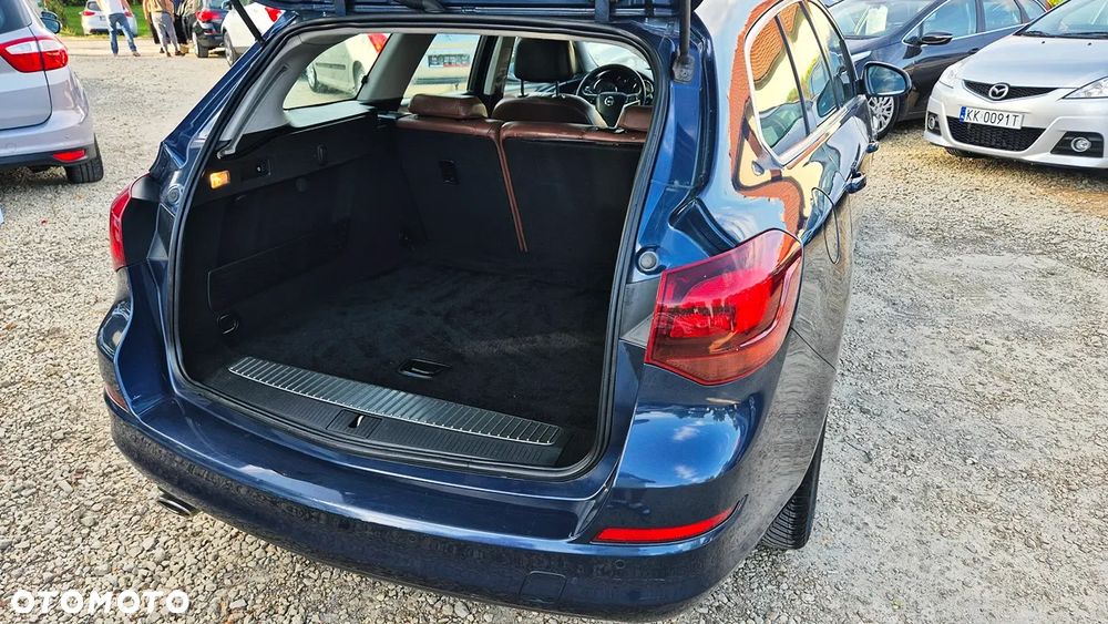 Opel Astra 1.4 Turbo Automatik Cosmo - 32