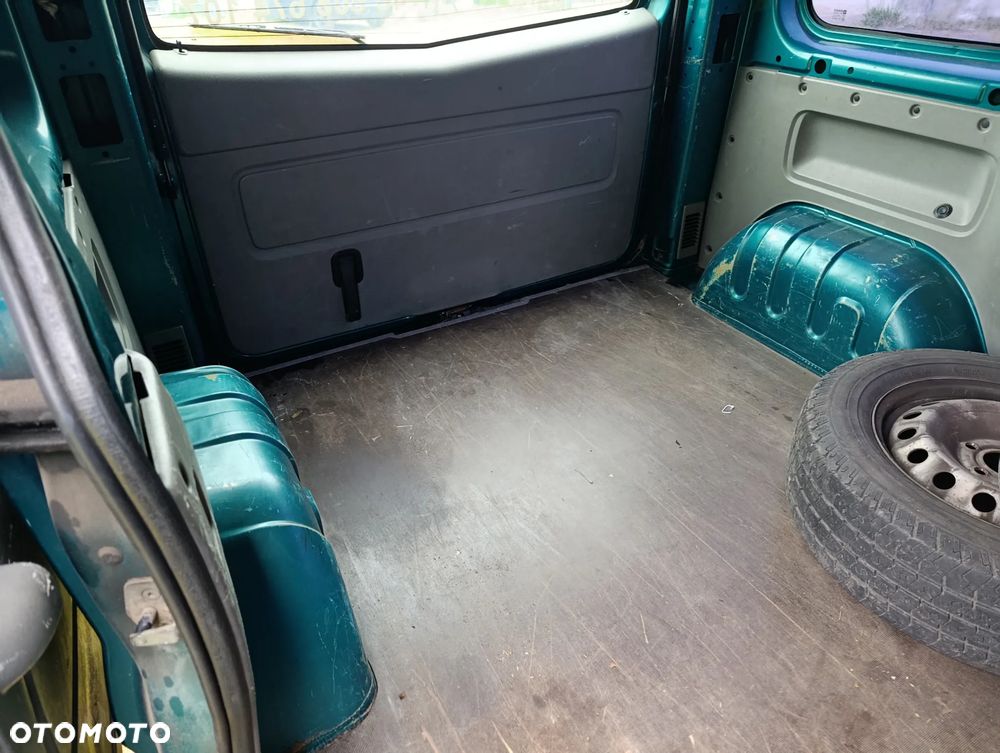 Opel Vivaro - 13