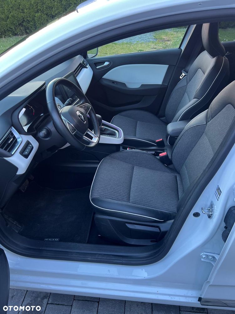 Renault Clio - 14