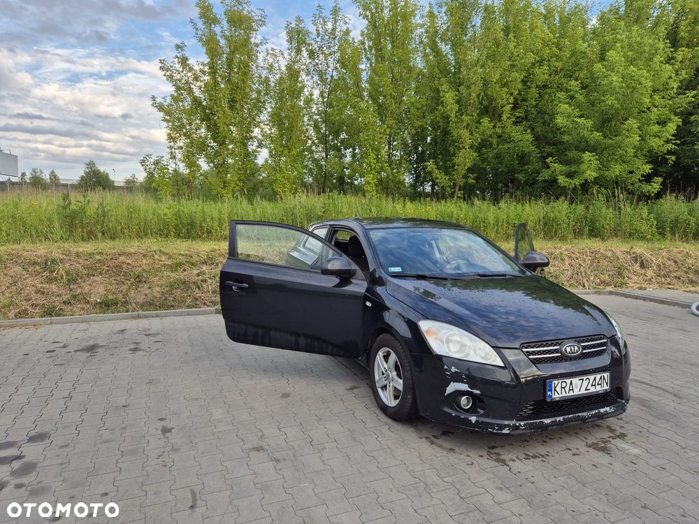 Kia Ceed 1.6 Crdi Comfort - 3
