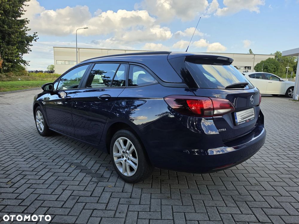 Opel Astra 1.6 CDTI Enjoy - 5