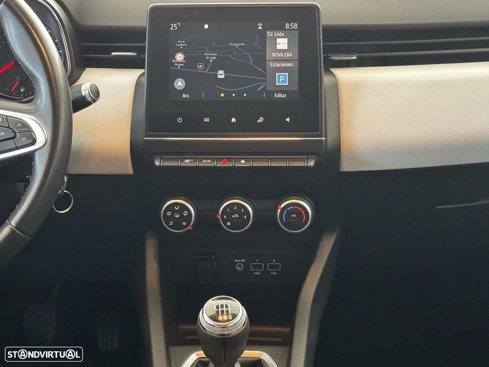 Renault Clio 1.0 TCe Limited - 17