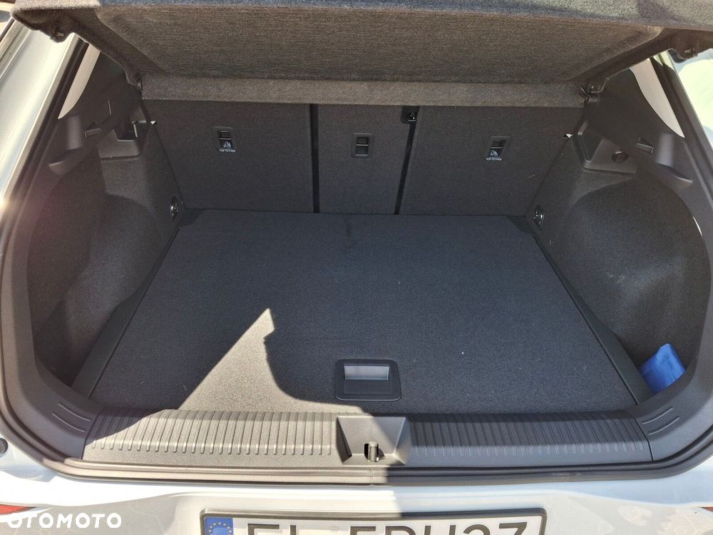 Volkswagen T-Roc - 10