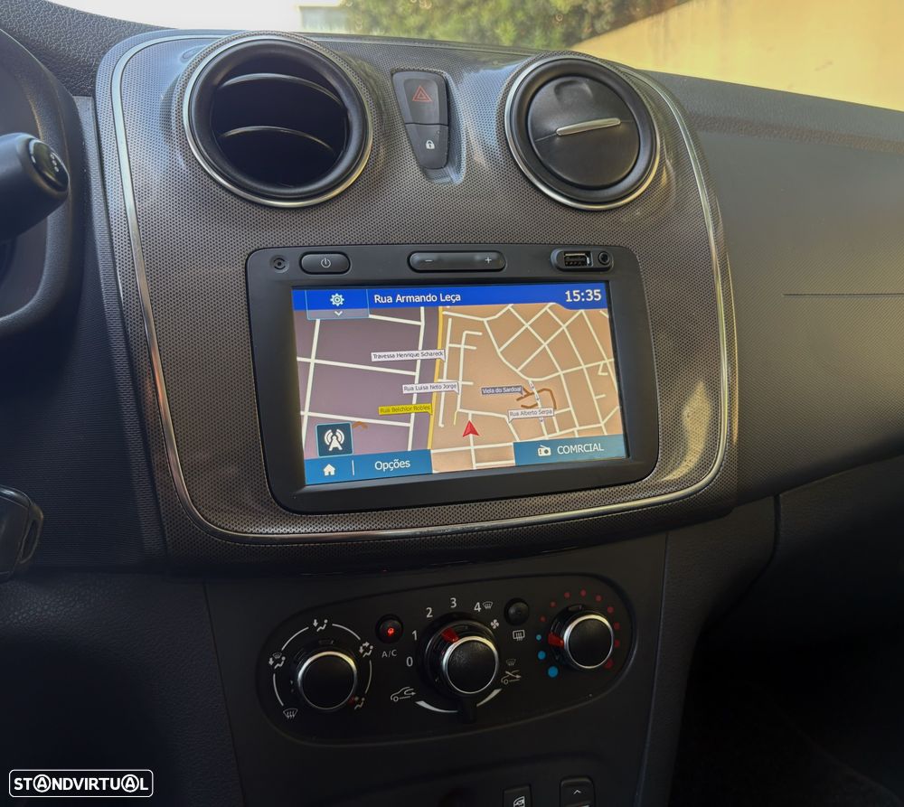 Dacia Sandero 0.9 TCe Stepway - 19