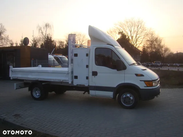 Iveco DAILY 40 C 12 - 12