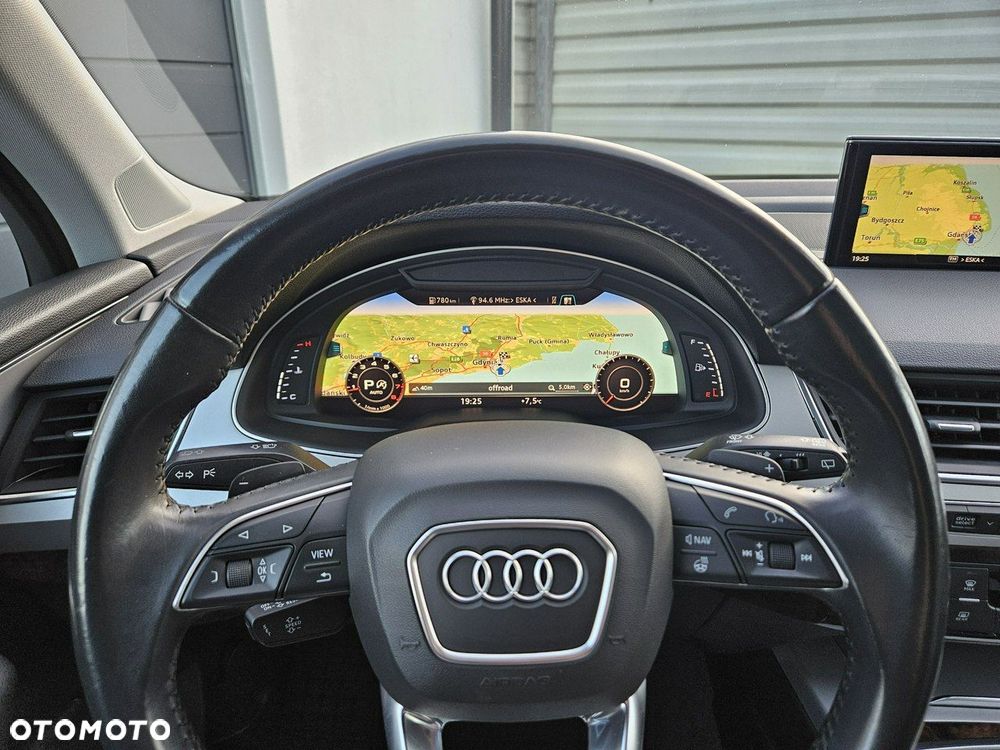 Audi Q7 - 32