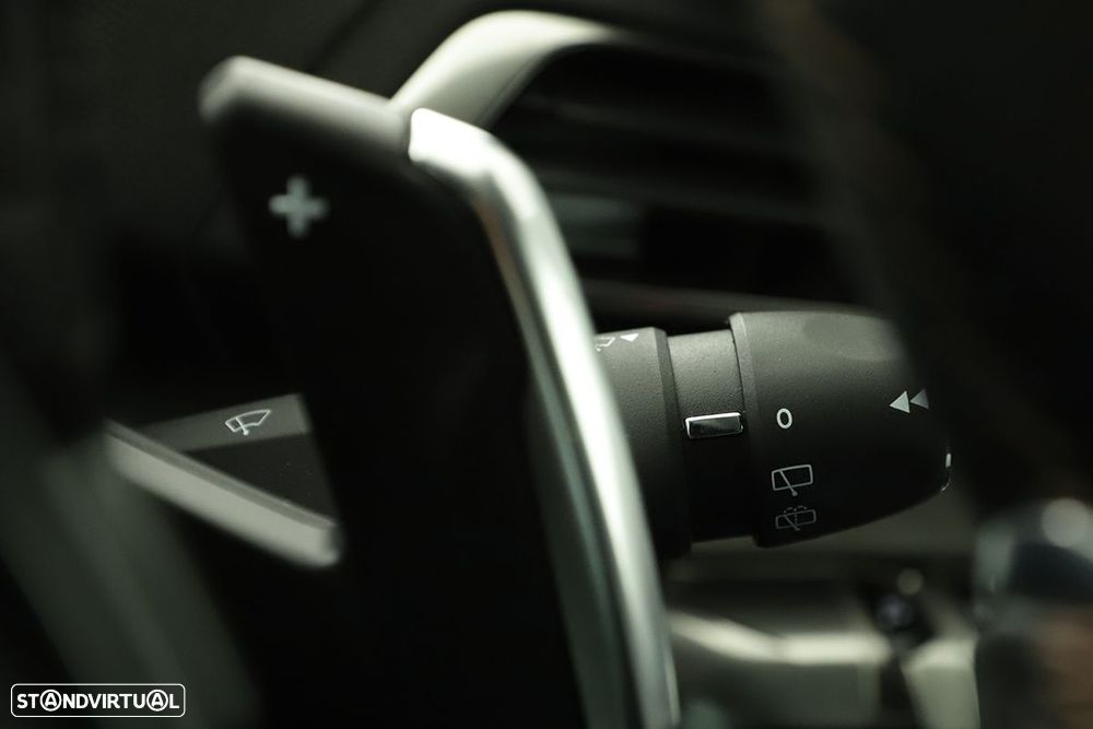 Peugeot 3008 1.2 PureTech GT EAT8 - 19