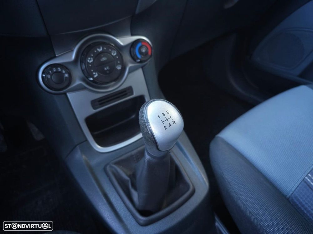 Ford Fiesta 1.25 Trend - 16