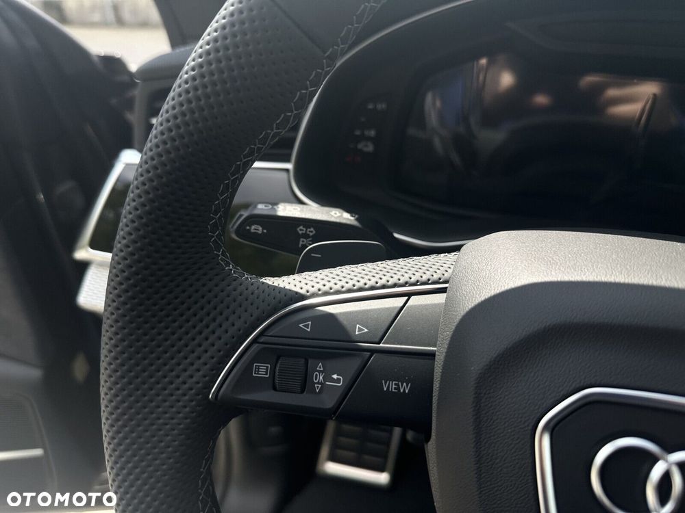 Audi Q8 - 13
