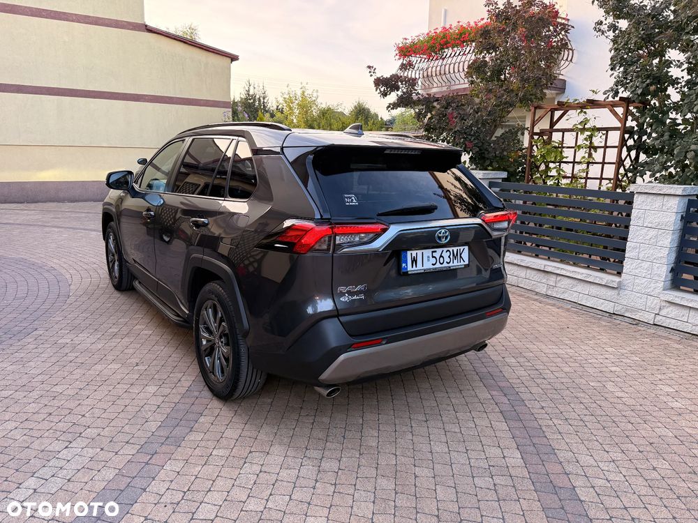 Toyota RAV4 - 3