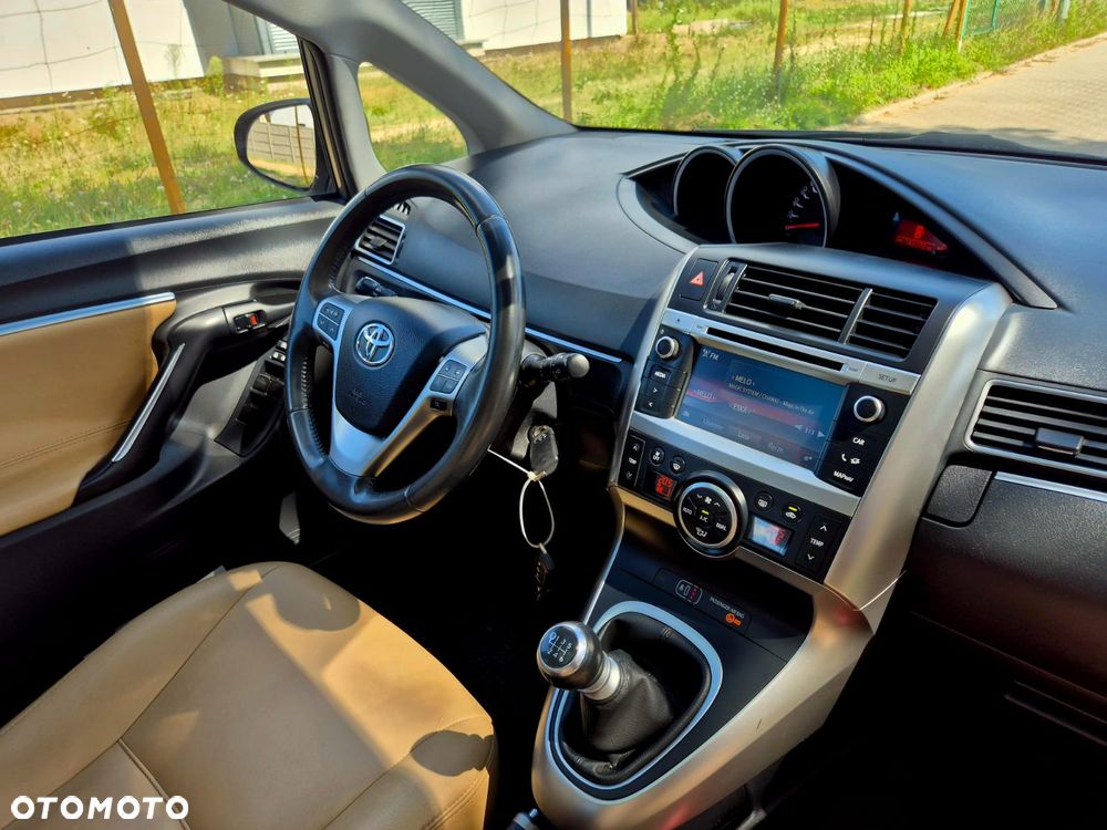 Toyota Verso 1.6 5-Sitzer Comfort - 28