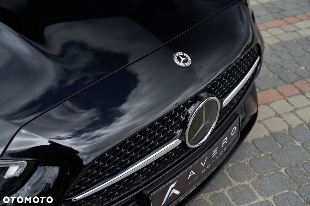Mercedes-Benz Klasa C 200 mHEV 4-Matic AMG - 9