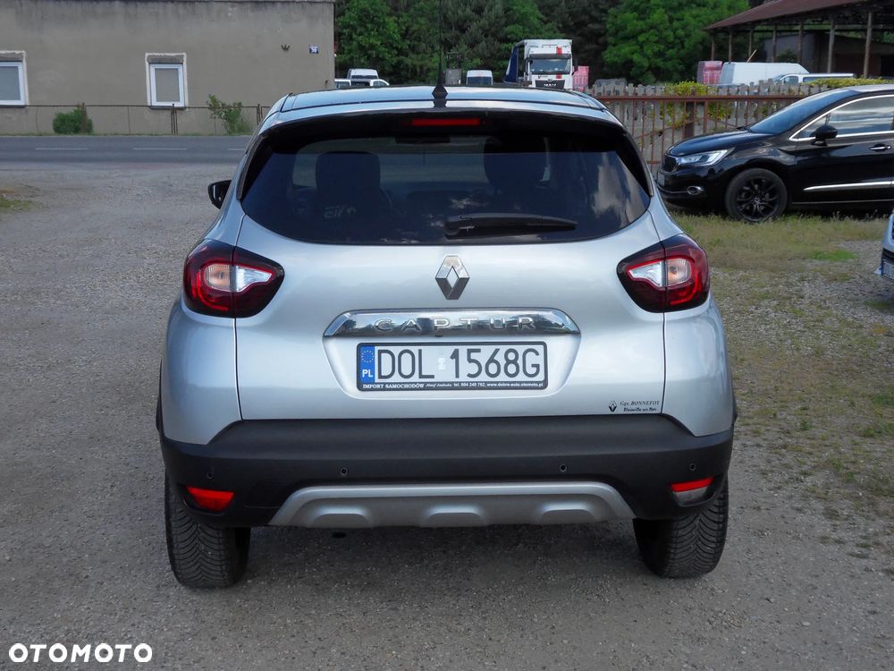 Renault Captur ENERGY TCe 120 EDC Initiale Paris - 4