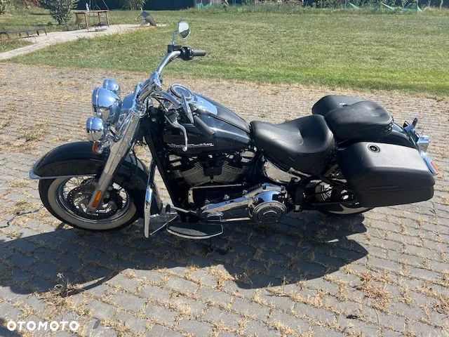 Harley-Davidson Softail Deluxe - 1