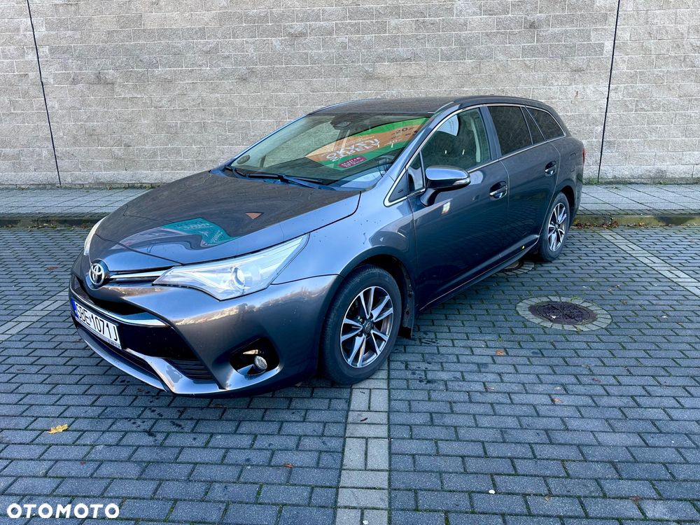 Toyota Avensis 1.8 Selection - 3