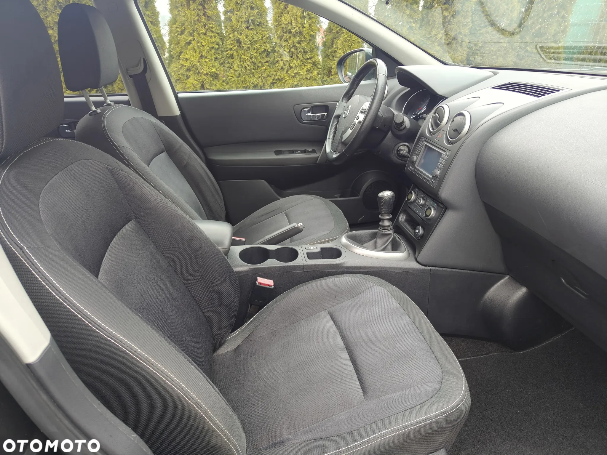 Nissan Qashqai 2.0 dCi DPF tekna - 16