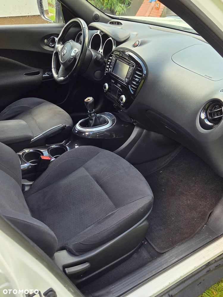 Nissan Juke 1.2 DIG-T N-Connecta EU6 - 11