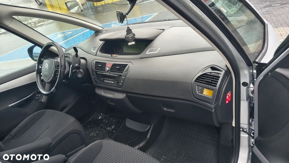 Citroën C4 Picasso 2.0i Exclusive MCP - 24