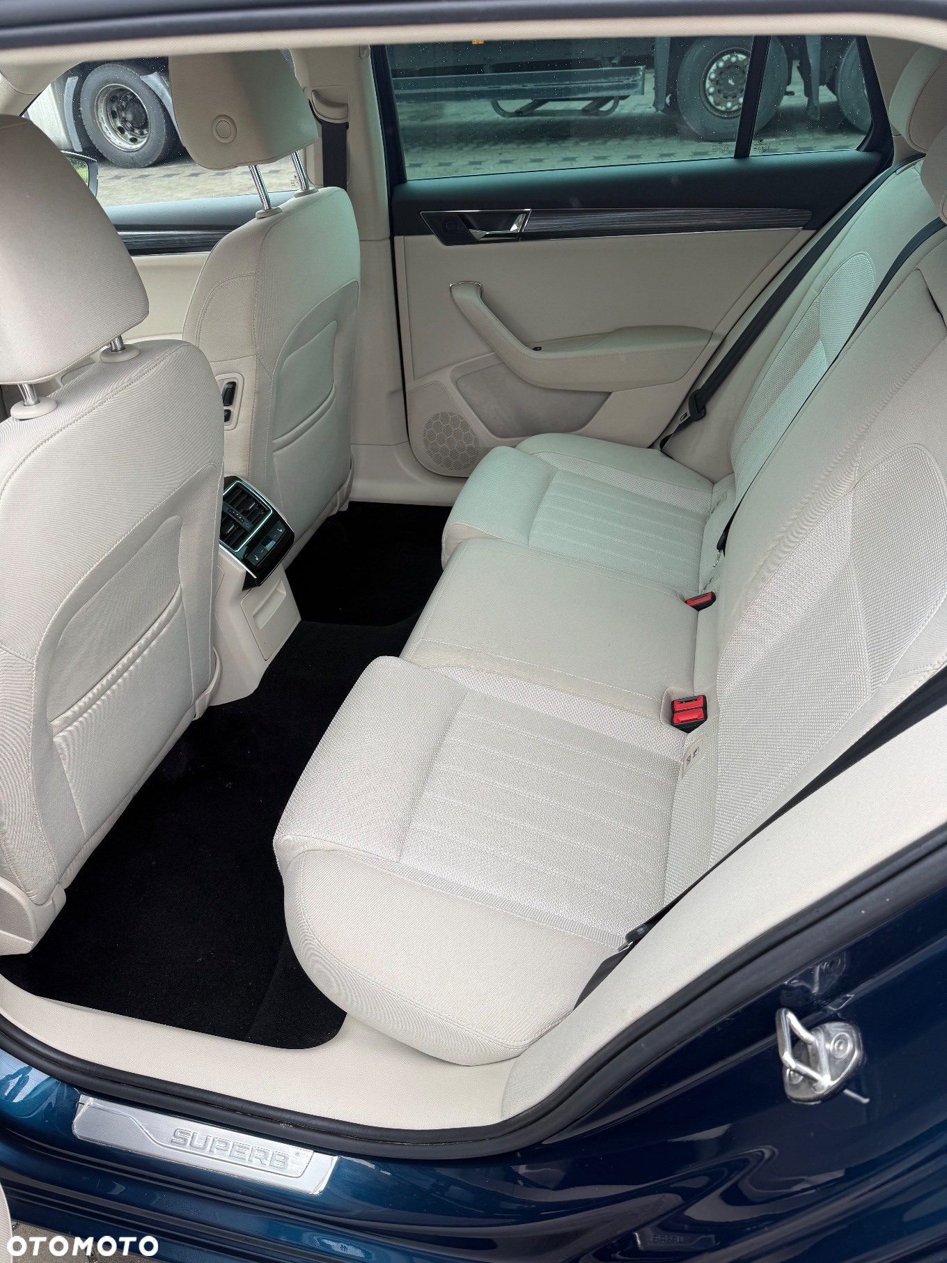 Skoda Superb 2.0 TDI SCR Style DSG - 15