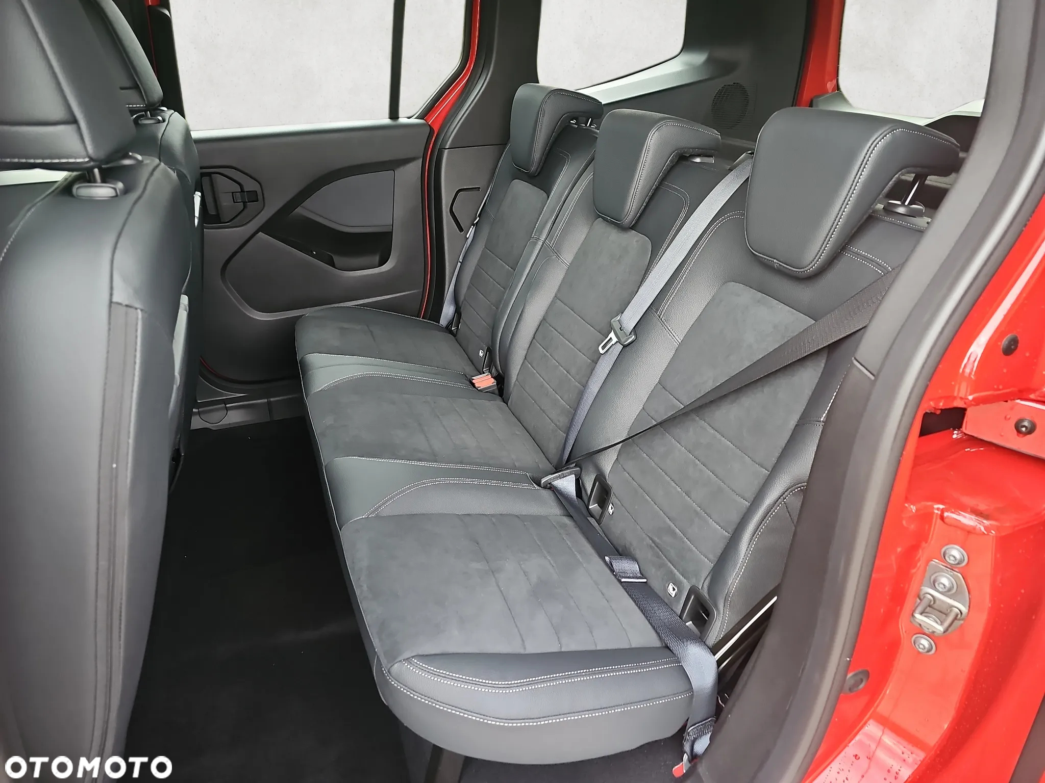 Mercedes-Benz Klasa T 180 d Progressive - 12
