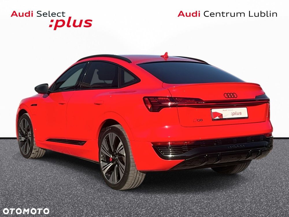 Audi Q8 Sportback e-tron - 7