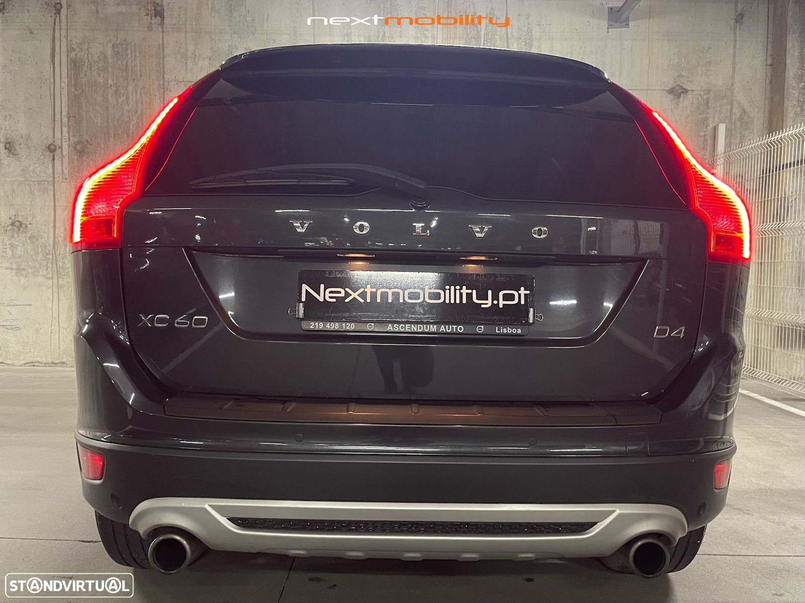 Volvo XC 60 2.0 D4 R-Design Geartronic - 5