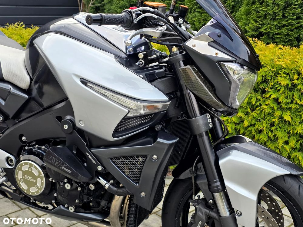 Suzuki GSX - 9